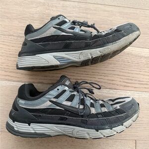 Nike men’s runners